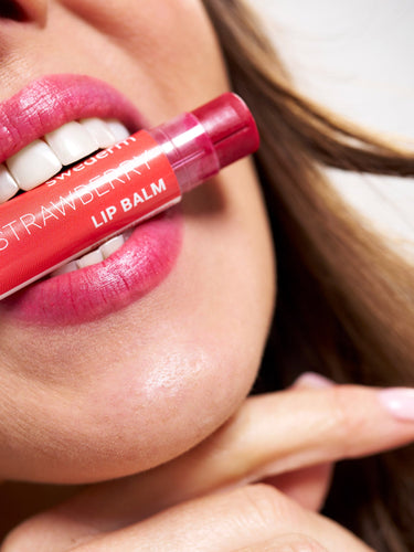 STRAWBERRY LIP BALM - TRUSKAWKOWY BALSAM DO UST