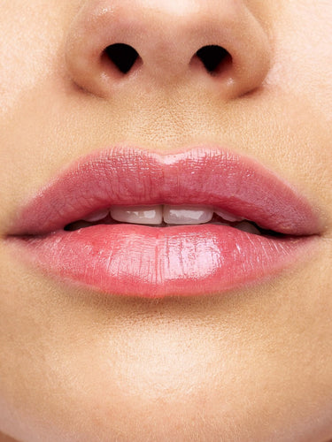swederm Liquid Chameleon Gloss Boss - błyszczyk do ust Gloss Boss