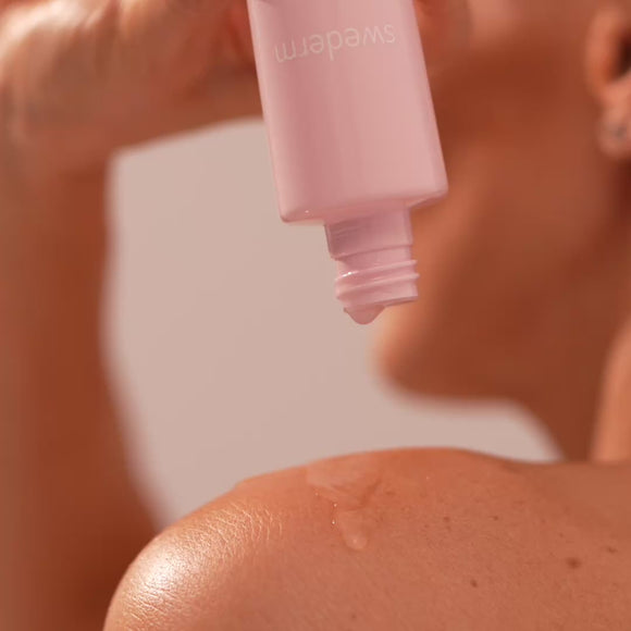 swederm Self Tan Water - samoopalacz do twarzy i ciała